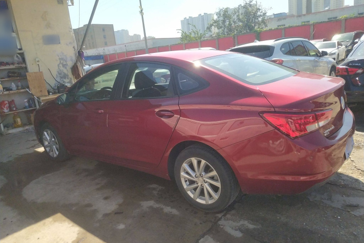 别克 威朗 2018款 三厢 15S 自动领先型车身外观6005