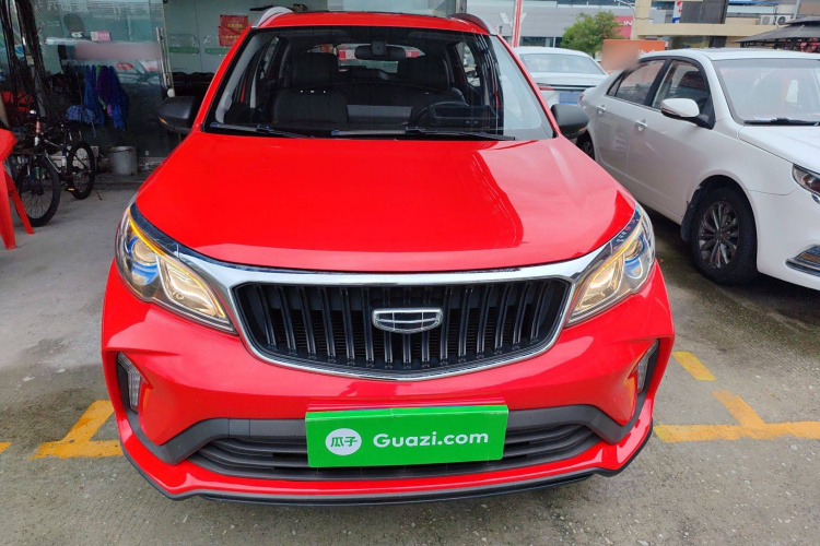 吉利汽车 远景X3 2021款 PRO 1.5L CVT尊贵型车身外观2