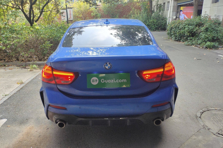 宝马1系 2020款 120i M运动套装车身外观6