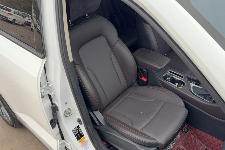 长安CS35PLUS 2018款 1.6L 自动畅联版 国V局部细节41