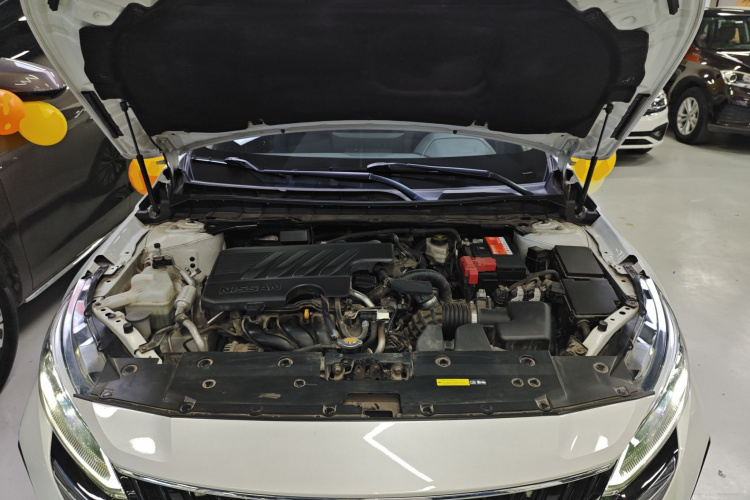 日产 天籁 2022款 2.0L XL-TLS 悦享版机舱底盘24