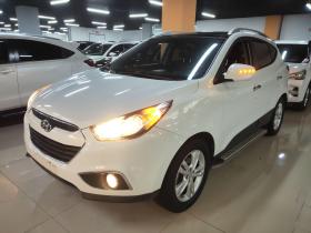 北京现代ix35 2012款 2.0L 自动四驱尊贵版GLS