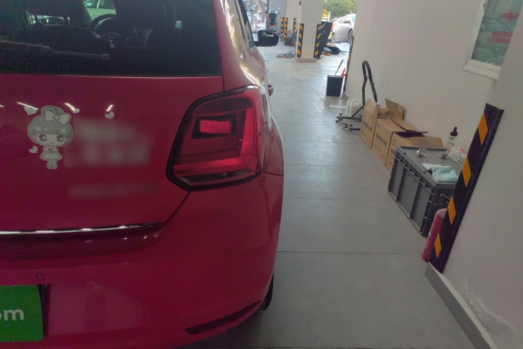 大众 Polo 2014款 1.6L 自动豪华版车身外观9