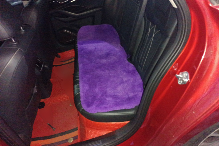 奔腾B70 2021款 1.5T 自动驭享型中控内饰21