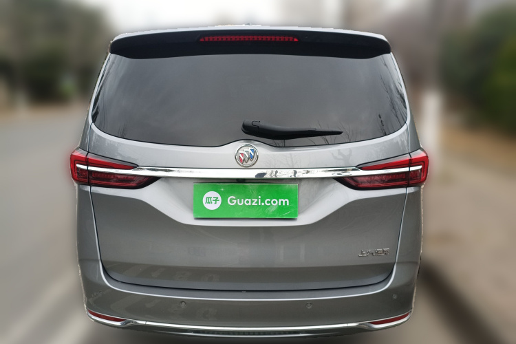 别克GL8 2023款 改款 陆上公务舱 豪华型车身外观6