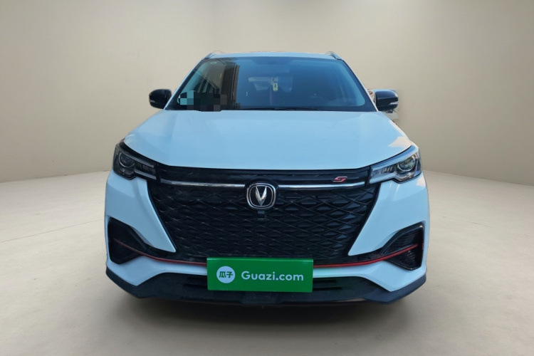 长安CS55PLUS 2021款 蓝鲸版 1.5T 手动豪华型车身外观2