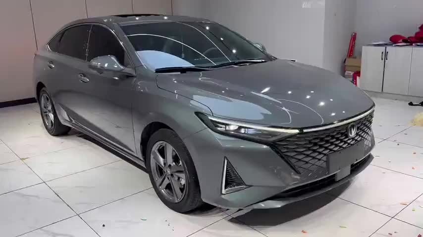 长安 锐程PLUS 2023款 1.5T DCT尊贵型实拍1