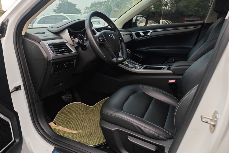 吉利汽车 帝豪GL 2019款 1.4T CVT精英智享版中控内饰20