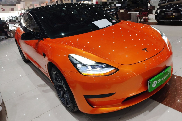 特斯拉 Model 3 2021款 标准续航后驱升级版车身外观3