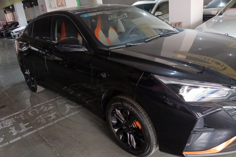 东风风神 奕炫 2023款 马赫版 1.5L 自动追风版车身外观3