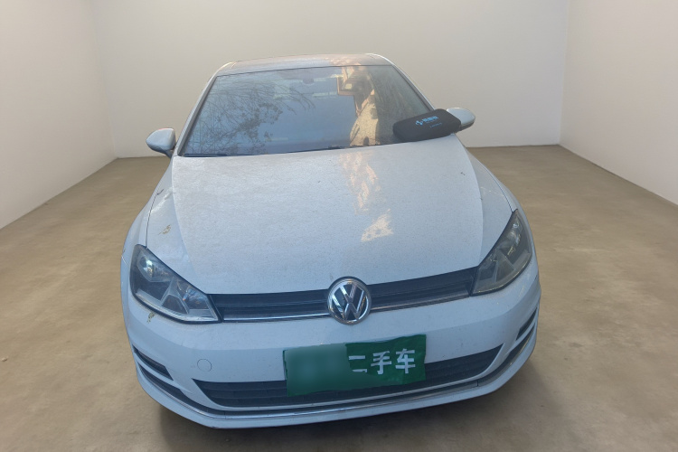 大众 高尔夫 2016款 230TSI 自动豪华型车身外观2