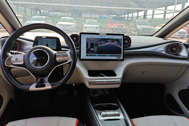 比亚迪 海豚 2021款 405km 自由版中控内饰12