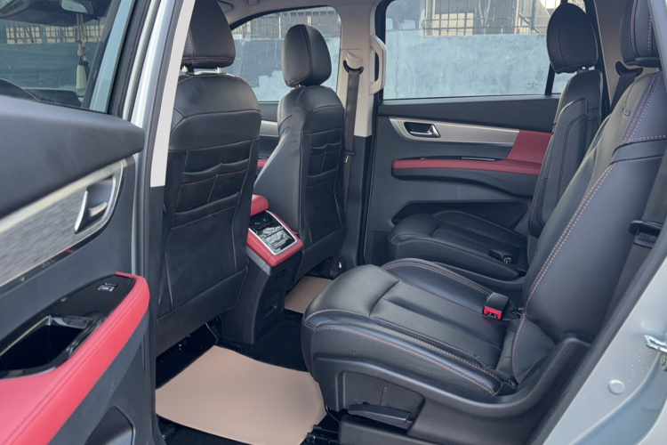 海马7X新能源 2022款 7X-E 纯电旗舰型中控内饰7002