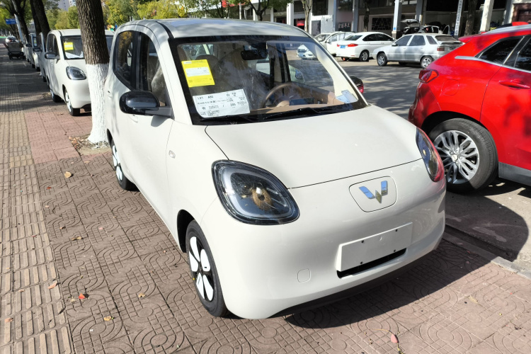 五菱汽车 宏光MINIEV 2025款 四门版 进阶款车身外观3