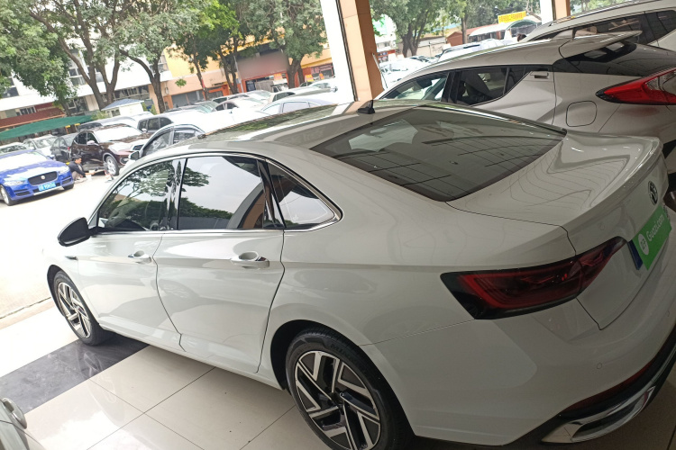 大众 速腾 2023款 200TSI DSG超越版车身外观4