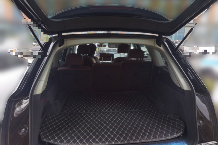 奥迪Q7 2018款 45 TFSI 技术型局部细节23