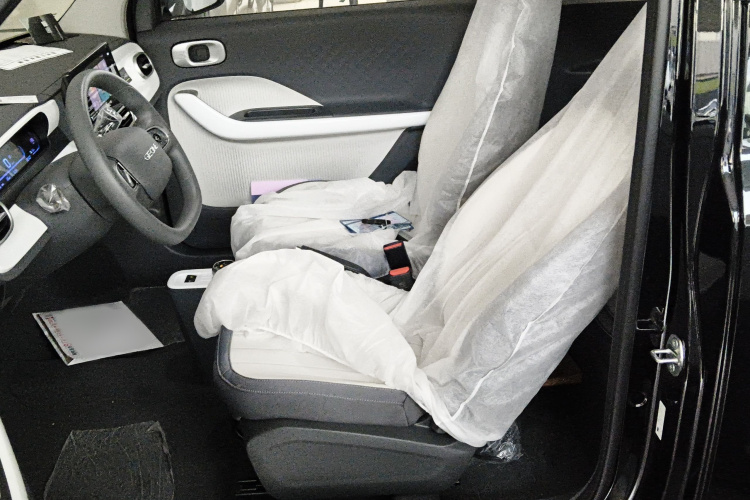 吉利银河 2025款 210km 熊猫卡丁局部细节19