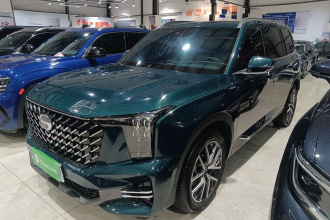 广汽传祺 传祺GS8 2022款 领航系列 2.0TGDI 两驱尊贵版（六座）