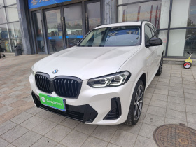 宝马X3 2022款 xDrive30i 领先型 M曜夜套装