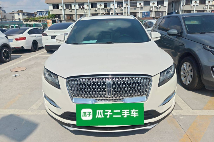 林肯MKC 2019款 2.0T 两驱尊享版 国V车身外观2