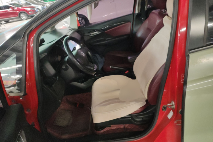 本田 飞度 2018款 1.5L CVT舒适天窗版局部细节19