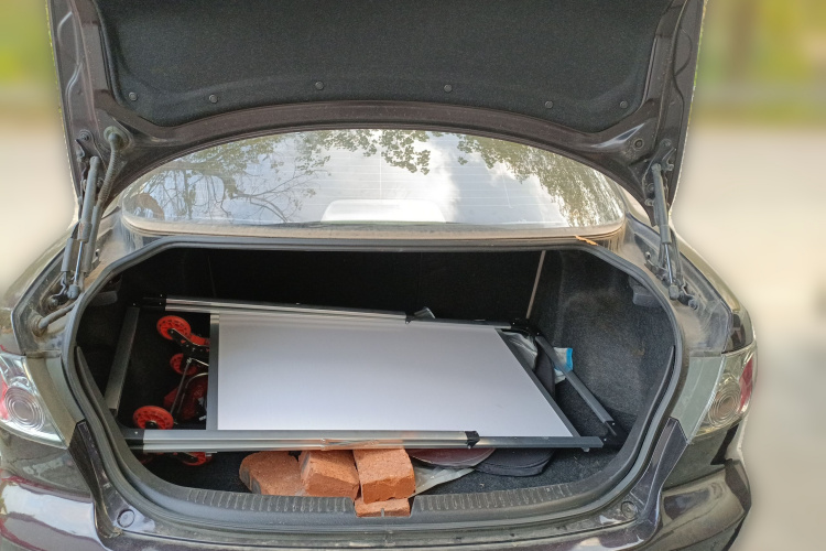 马自达6 2012款 2.0L 自动时尚型中控内饰23