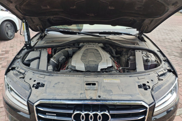 奥迪A8 2016款 A8L 45 TFSI quattro舒适型局部细节24