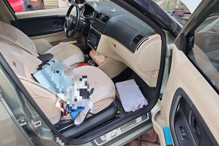 斯柯达 晶锐 2012款 1.6L Scout局部细节9005