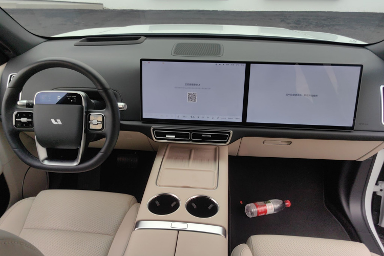理想汽车 理想L6 2024款 Max中控内饰7007