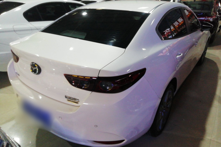 马自达3 昂克赛拉 2022款 2.0L 自动质雅版车身外观7