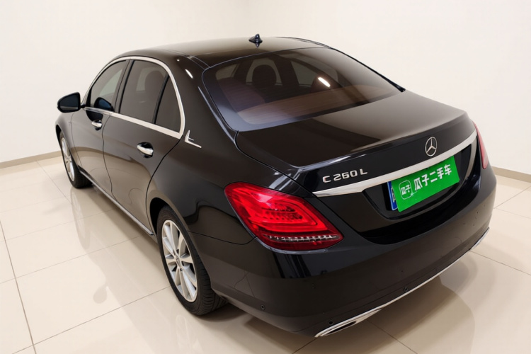 奔驰C级 2019款 C 260 L车身外观5