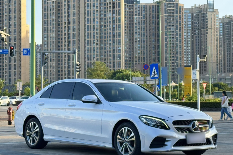 奔驰C级 2020款 C 200 L 时尚型运动版车身外观6006