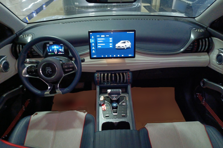 比亚迪 元PLUS 2022款 430KM 尊贵型中控内饰12