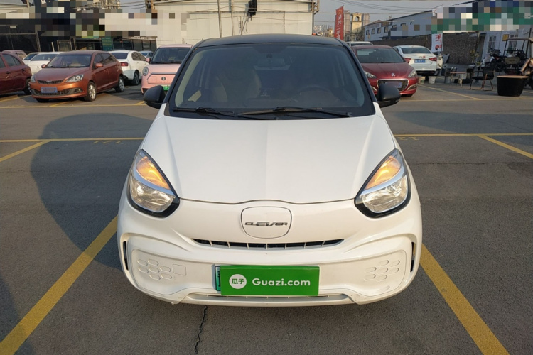 荣威 科莱威CLEVER 2022款 311km元气啵啵版车身外观2