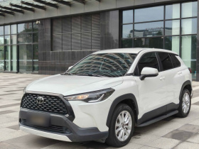 丰田 卡罗拉锐放 2022款 2.0L 先锋版