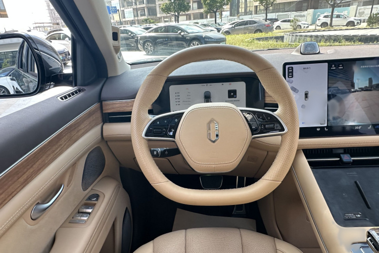 鸿蒙智行 问界M7 2024款 1.5T 智驾四驱Max版 6座局部细节9006