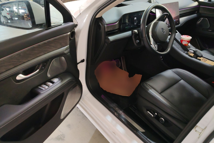 鸿蒙智行 问界M5 2022款 增程四驱旗舰版中控内饰20