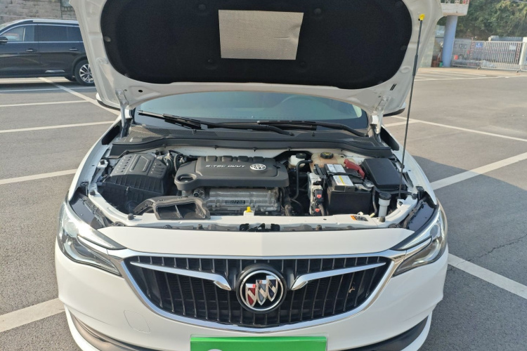 别克 英朗 2021款 改款 典范 1.5L 自动精英型局部细节24