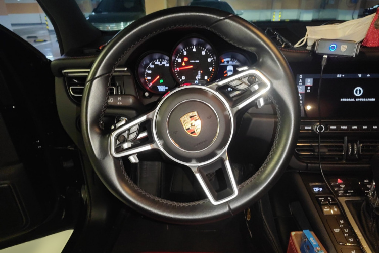 保时捷 2020款 Macan 2.0T中控内饰13