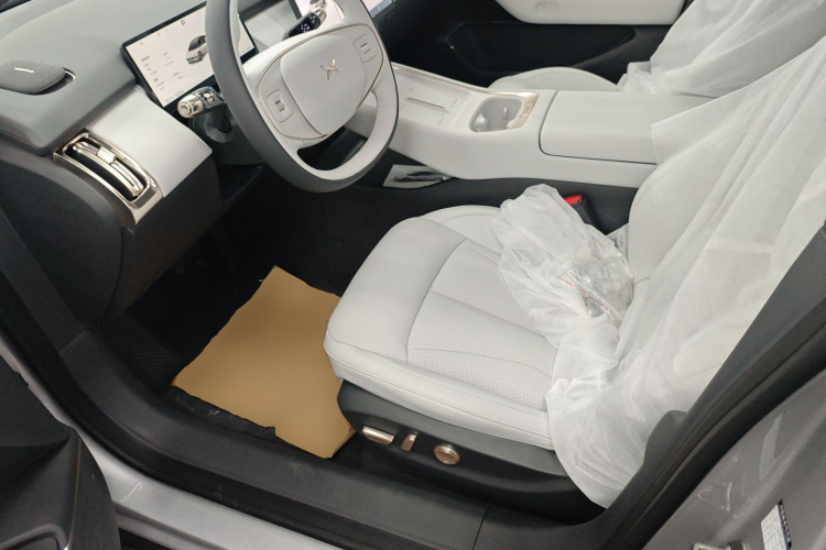 小鹏P7+ 2024款 长续航 Max中控内饰19