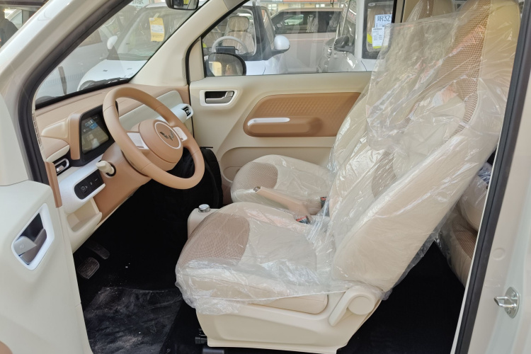 五菱汽车 宏光MINIEV 2024款 第三代 215km 青春版局部细节19