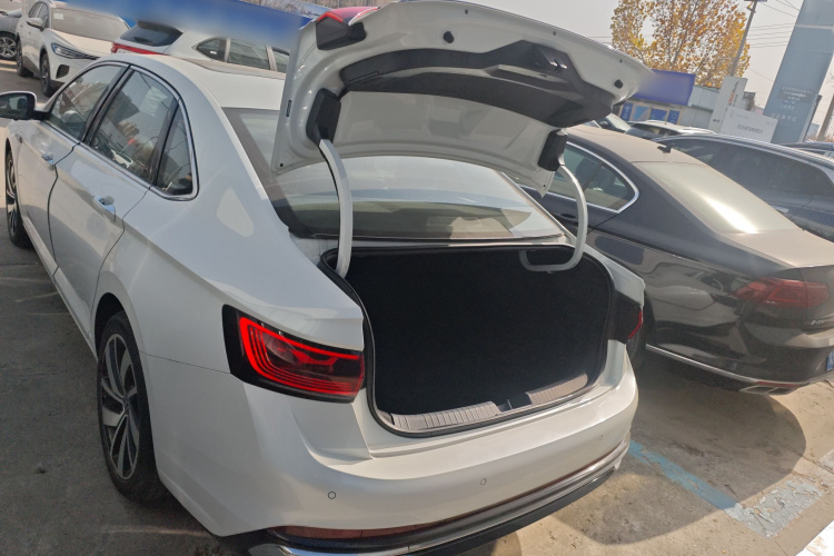 大众 速腾 2023款 300TSI DSG卓越版局部细节23