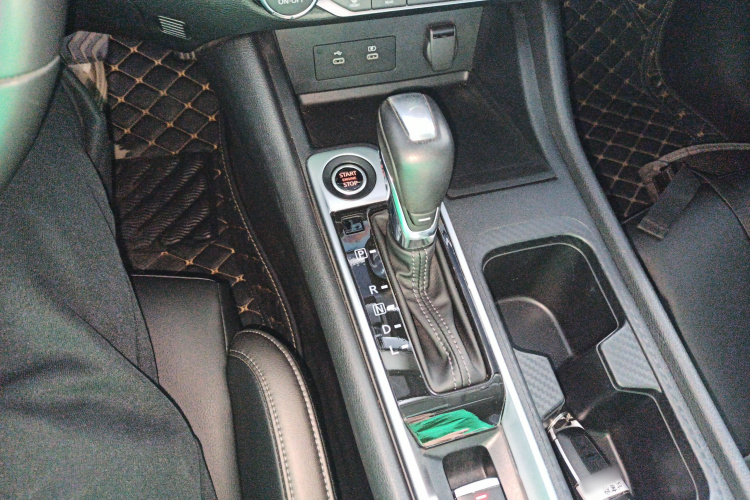 日产 轩逸 2023款 1.6L CVT悦享版局部细节18