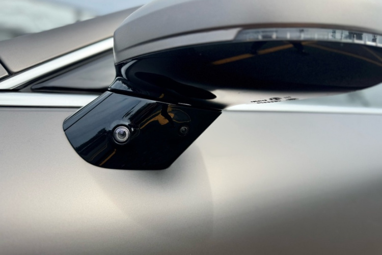 小鹏P7 2022款 480E+车身外观6002