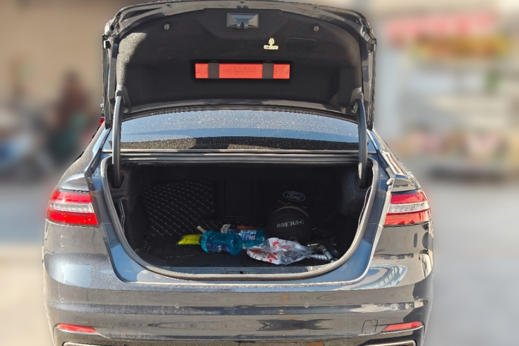 福特 金牛座 2019款 EcoBoost 245 尊享版中控内饰23