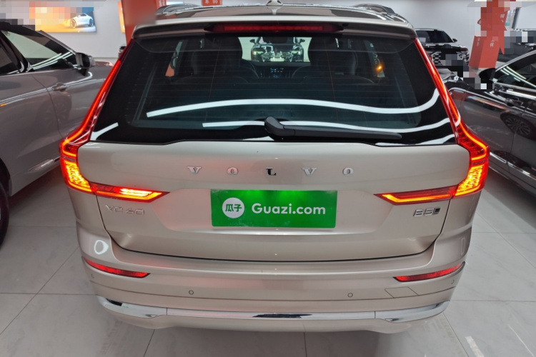 沃尔沃XC60 2025款 B5 四驱智远豪华版车身外观6004