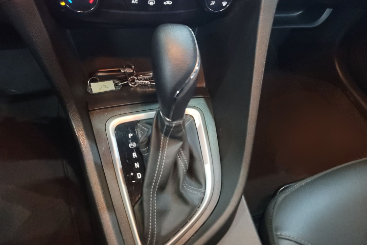 别克 英朗 2021款 改款 1.3T 自动轻混动精英型局部细节18