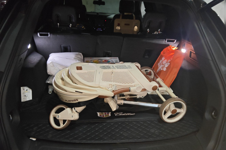 凯迪拉克XT5 2018款 28E 四驱技术型中控内饰23