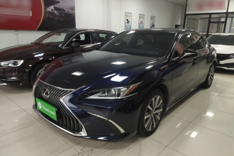 雷克萨斯ES 2020款 200 卓越版