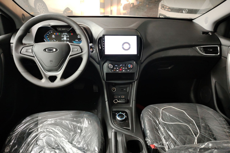 国金汽车 骏行 2023款 标准型中控内饰7002